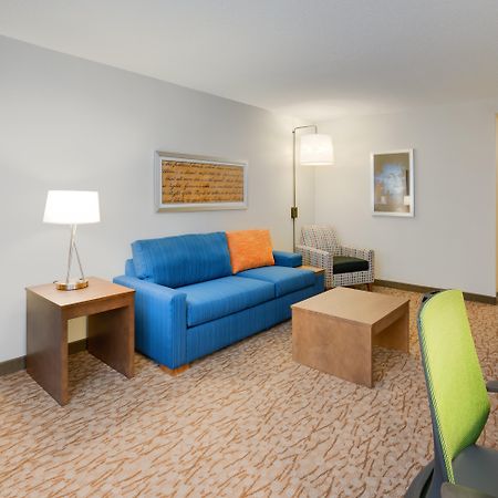 Holiday Inn Express & Suites Ft. Washington - Philadelphia By Ihg Fort Washington Exterior photo