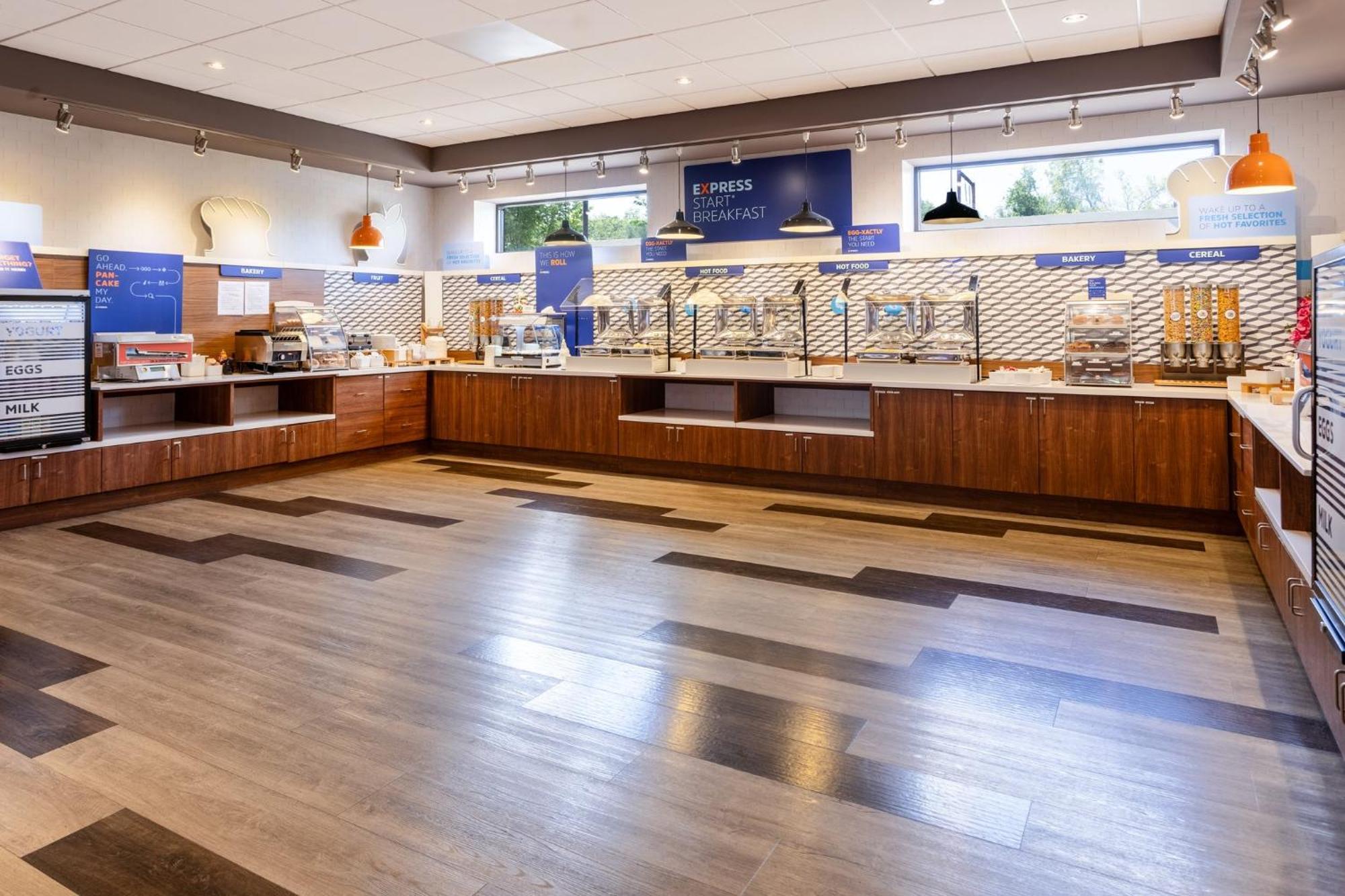 Holiday Inn Express & Suites Ft. Washington - Philadelphia By Ihg Fort Washington Exterior photo