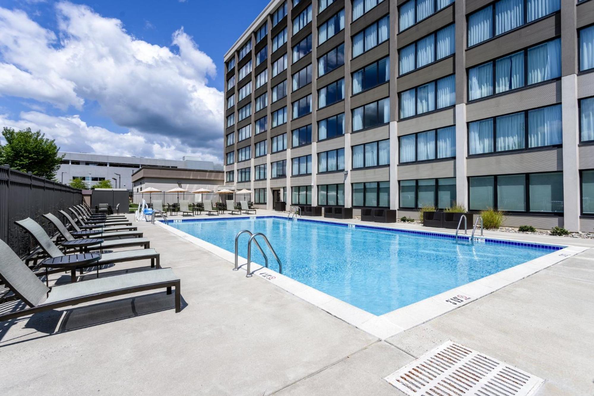 Holiday Inn Express & Suites Ft. Washington - Philadelphia By Ihg Fort Washington Exterior photo
